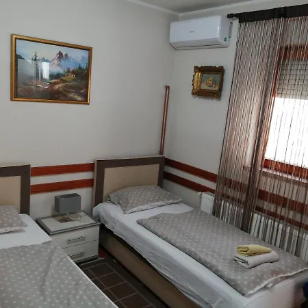 Hotel Apartments Bella Mare Belgrade Exterior photo
